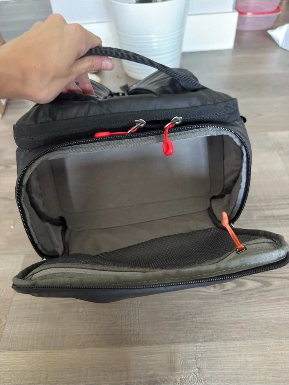 Black Travel Camera Backpack 25L with Flexible Dividers and Quick-Access Pockets